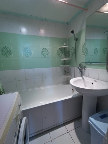 Снять квартиру в Тобольске. Вариант № 9777765, 9, площадь -  квм, цена 40000 рублей