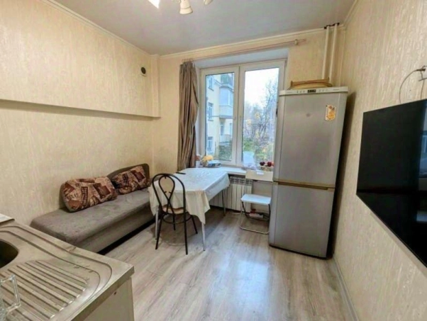 Купить квартиру в Москве. Вариант № 8042008, 17, площадь - квм, цена 23250000 рублей