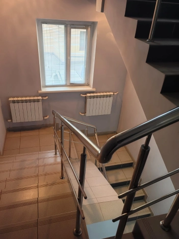 Купить коммерческую недвижимость в Калуге. Вариант № 42207, 4, площадь -  квм, цена 55000000 рублей