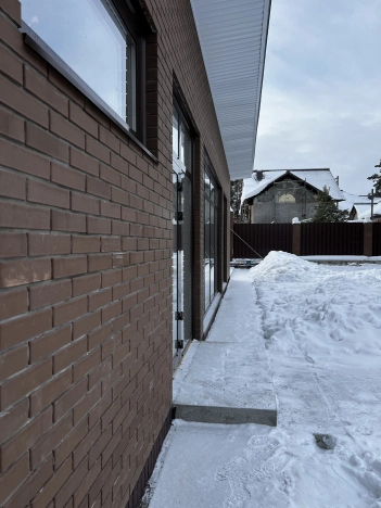 Купить дом в Новосибирске. Вариант № 9805682, 32, площадь -  квм, цена 25000000 рублей