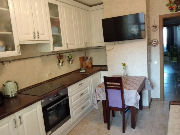 Купить однокомнатную квартиру на улице Плесецкая в Санкт-Петербурге. Вариант № 6950736, 5, площадь -  квм, цена 6200000 рублей