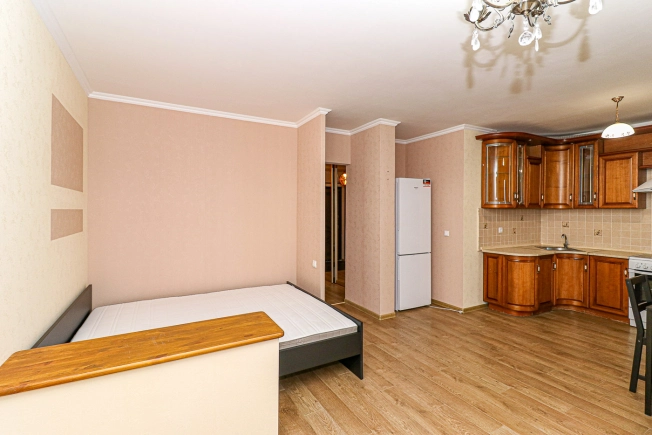 Снять квартиру на улице Гвардейская в Владимире. Вариант № 9892293, 6, площадь -  квм, цена 35000 рублей