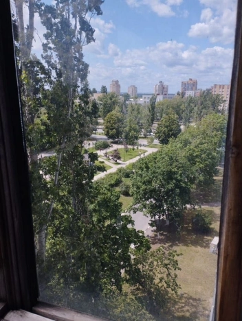 Купить однокомнатную квартиру в Старом Осколе. Вариант № 9503627, 17, площадь -  квм, цена 4150000 рублей