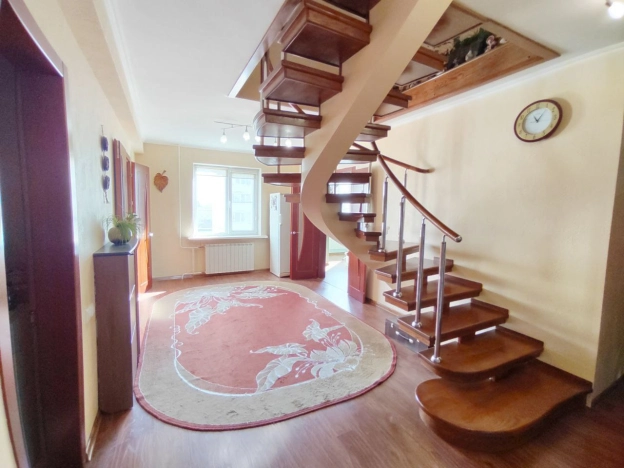 Купить четырехкомнатную квартиру в Краснодаре. Вариант № 12471, 1, площадь -  квм, цена 14750000 рублей