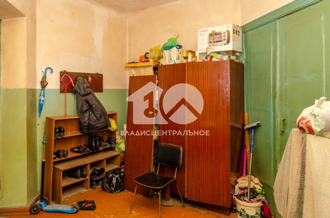 Купить четырехкомнатную квартиру в Новосибирской области. Вариант № 9889319, 22, площадь -  квм, цена 6500000 рублей