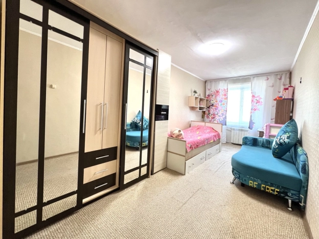 Купить квартиру в районе Черновский в Чите. Вариант № 8091443, 8, площадь -  квм, цена 6270000 рублей