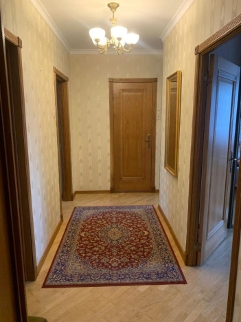 Купить квартиру в Москве. Вариант № 9323090, 4, площадь -  квм, цена 19650000 рублей