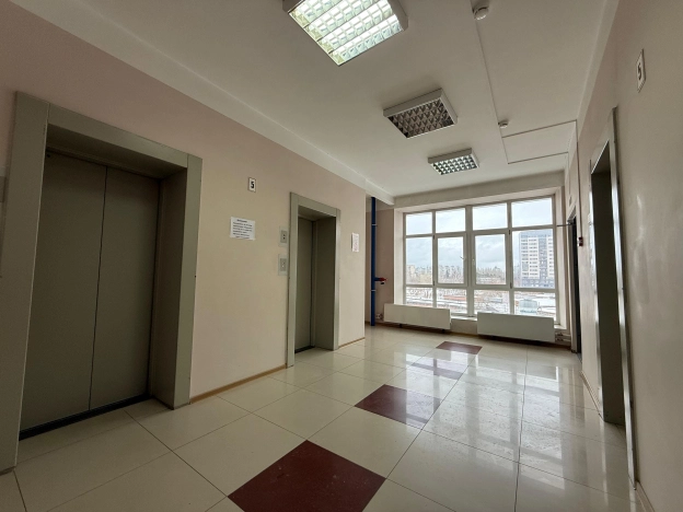 Снять коммерческую недвижимость в Новосибирске. Вариант № 9125007, 2, площадь -  квм, цена 70000 рублей