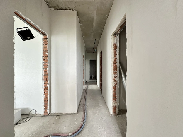 . Вариант № 10000, 25, площадь - 85.1 квм, цена 30000000 рублей