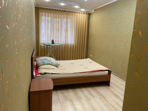 Купить двухкомнатную квартиру на улице Школьная в Калужской области. Вариант № 21254, 8, площадь -  квм, цена 9500000 рублей