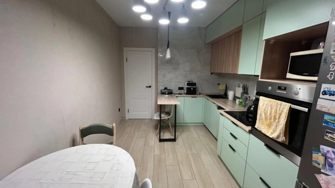 Купить трехкомнатную квартиру на улице Университетский проспект в Волгограде. Вариант № 8408295, 2, площадь -  квм, цена 9500000 рублей