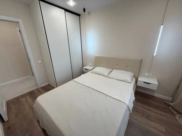 Купить квартиру на вторичке в Вологде. Вариант № 10651860, 9, площадь - квм, цена 5600000 рублей