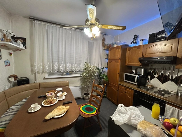 Купить квартиру в Москве. Вариант № 9813340, 7, площадь -  квм, цена 18000000 рублей