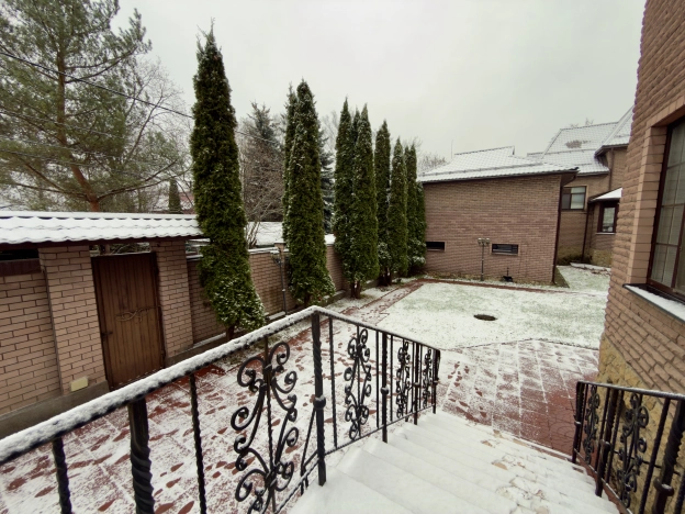 Купить дом в Москве. Вариант № 9958474, 46, площадь -  квм, цена 115000000 рублей