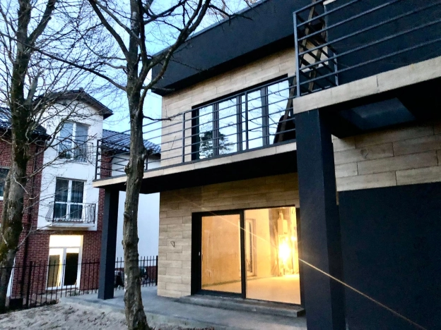 Купить таунхаус в Калининграде. Вариант № 4347, 12, площадь -  квм, цена 22400000 рублей