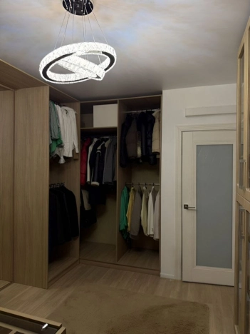 Купить квартиру в Москве. Вариант № 10001366, 2, площадь -  квм, цена 28000000 рублей