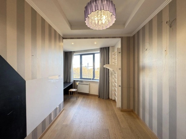 Купить квартиру в Москве. Вариант № 9944975, 18, площадь -  квм, цена 59500000 рублей