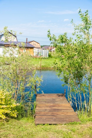 Купить дом на улице Совхозная в Тюменской области. Вариант № 8283345, 23, площадь -  квм, цена 9500000 рублей