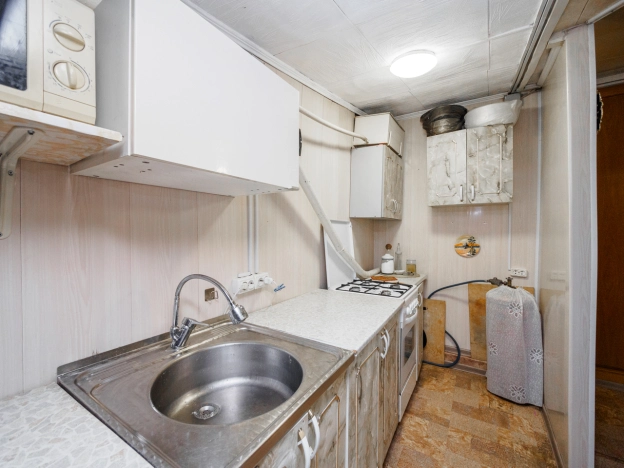 Купить дом в Микрорайоне Порт-Артур в Омске. Вариант № 3995680, 15, площадь -  квм, цена 3850000 рублей