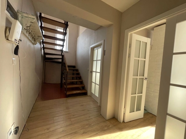 Купить дом на улице Белокаменная в Улан-Удэ. Вариант № 8444064, 6, площадь -  квм, цена 7400000 рублей