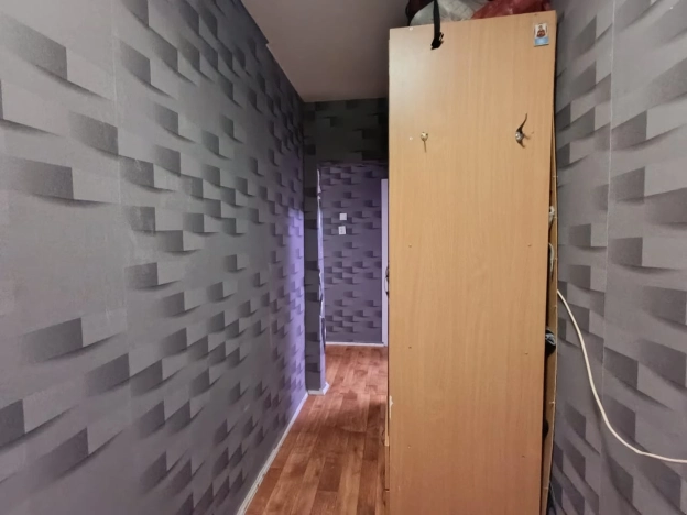 Купить однокомнатную квартиру в Новосибирской области. Вариант № 9321572, 12, площадь -  квм, цена 5350000 рублей