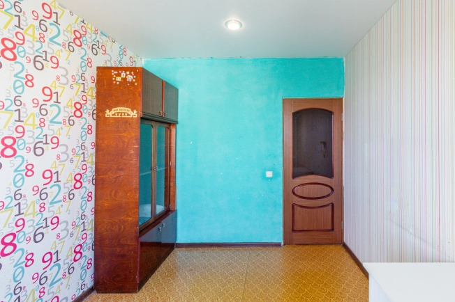 Купить трехкомнатную квартиру в Омске. Вариант № 12841, 5, площадь -  квм, цена 5850000 рублей