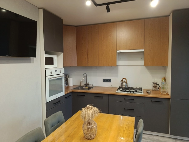 Купить квартиру на улице Всесвятская в Владимире. Вариант № 9781203, 0, площадь -  квм, цена 8500000 рублей