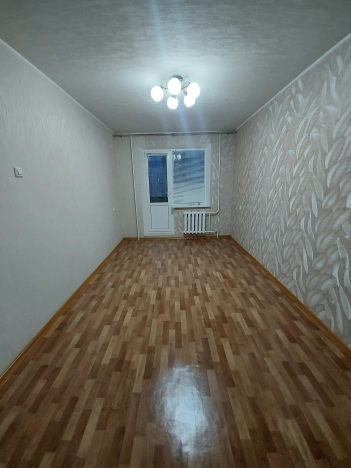 Купить двухкомнатную квартиру в Октябрьском. Вариант № 8572377, 4, площадь -  квм, цена 4200000 рублей