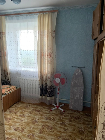 Купить трехкомнатную квартиру в Амурской области. Вариант № 10046, 8, площадь -  квм, цена 3400000 рублей