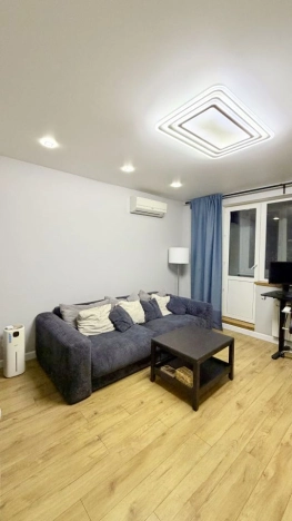 Купить квартиру в Москве. Вариант № 9904167, 4, площадь -  квм, цена 13800000 рублей