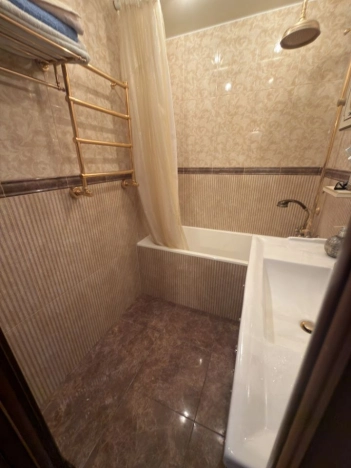 Купить квартиру в Москве. Вариант № 10100015, 11, площадь - квм, цена 22000000 рублей