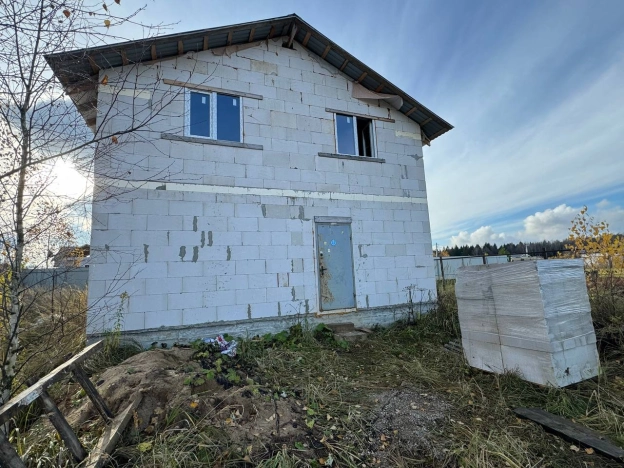 Купить дом в Москве. Вариант № 8435206, 3, площадь -  квм, цена 6000000 рублей