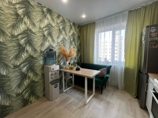 Купить трехкомнатную квартиру в Новосибирске. Вариант № 9702419, 0, площадь -  квм, цена 6200000 рублей