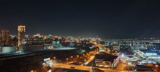 Купить трехкомнатную квартиру в Новосибирской области. Вариант № 9937269, 33, площадь -  квм, цена 16500000 рублей