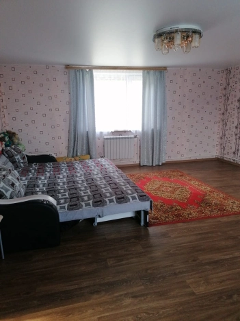 Купить дом в районе Калининский в Новосибирске. Вариант № 8904212, 6, площадь -  квм, цена 6670000 рублей