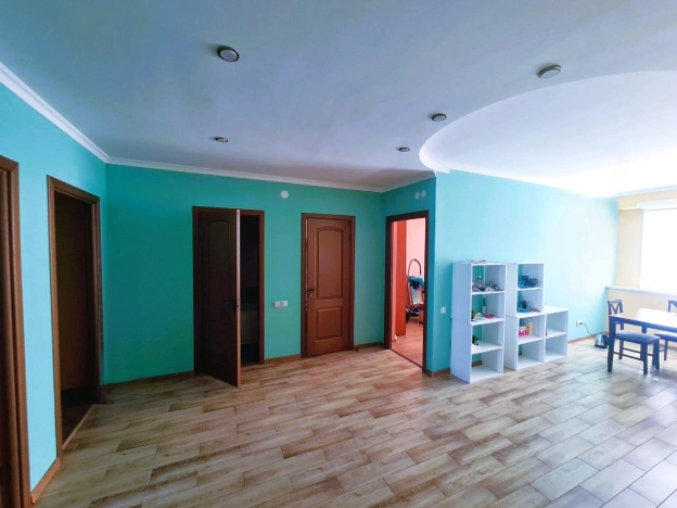 . Вариант № 35282, 0, площадь - 78 квм, цена 9800000 рублей