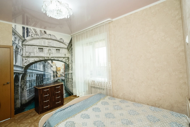 Купить трехкомнатную квартиру в Омске. Вариант № 3280433, 17, площадь -  квм, цена 8200000 рублей