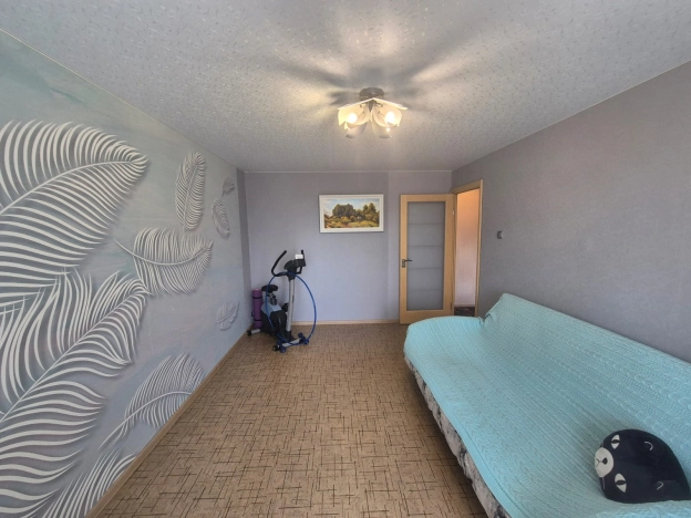 Купить двухкомнатную квартиру в Сыктывкаре. Вариант № 42073, 7, площадь -  квм, цена 5900000 рублей