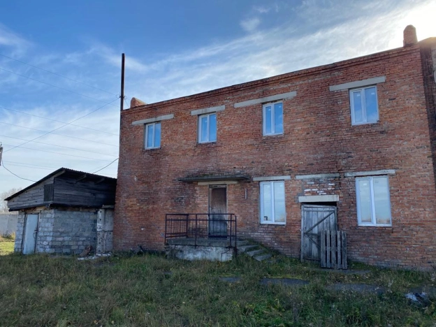 Купить коммерческую недвижимость свободного назначения в Каргате. Вариант № 2003627, 10, площадь -  квм, цена 6100000 рублей