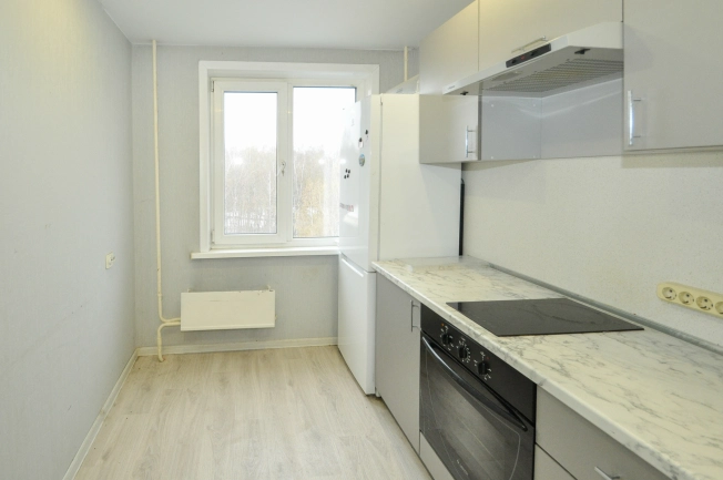 Купить трехкомнатную квартиру на улице Ленина в Бердске. Вариант № 29931, 14, площадь -  квм, цена 4990000 рублей