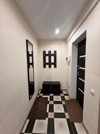 Купить однокомнатную квартиру на улице 8-й Воздушной Армии в Волгограде. Вариант № 7716470, 7, площадь -  квм, цена 6300000 рублей