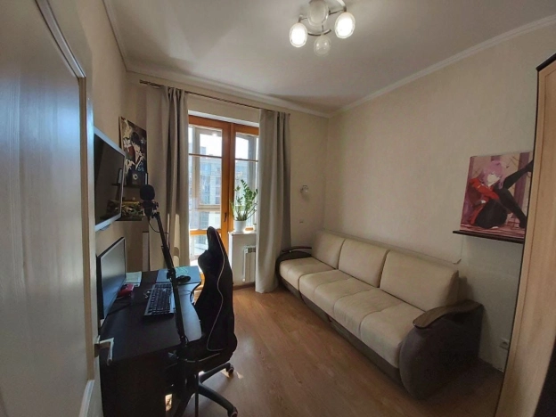 Купить квартиру в Москве. Вариант № 8056574, 5, площадь - квм, цена 44000000 рублей