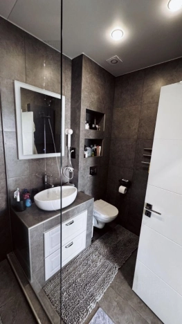 . Вариант № 7227574, 15, площадь - 59.3 квм, цена 11000000 рублей