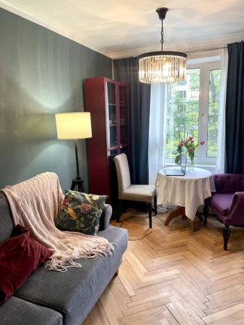 Купить квартиру в Москве. Вариант № 9691632, 8, площадь -  квм, цена 21950000 рублей