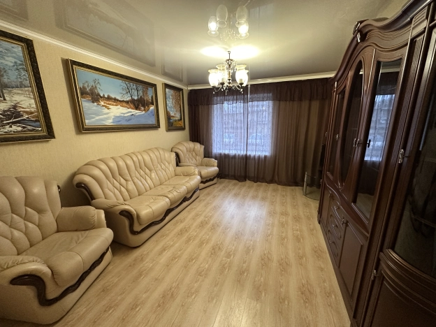 Снять двухкомнатную квартиру на улице Белоконской в Владимире. Вариант № 2742843, 14, площадь -  квм, цена 35000 рублей