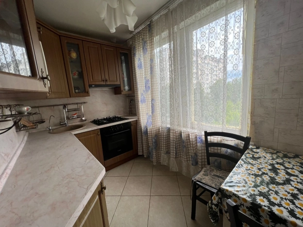 Купить двухкомнатную квартиру на улице Любучанский переулок в Москве. Вариант № 10236381, 4, площадь - квм, цена 5950000 рублей