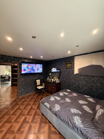 Купить дом в Москве. Вариант № 5538103, 3, площадь -  квм, цена 30000000 рублей