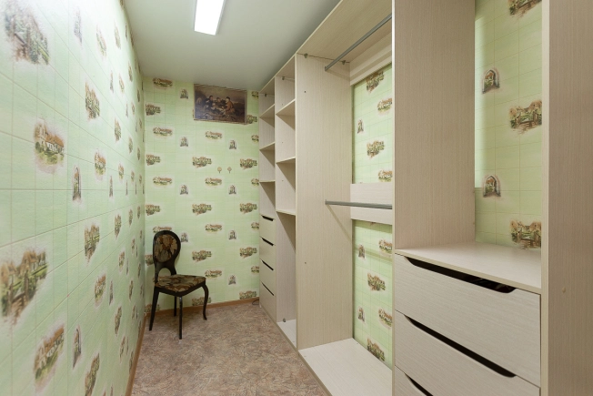 Снять двухкомнатную квартиру на улице Белоконской в Владимире. Вариант № 7770578, 7, площадь -  квм, цена 22000 рублей