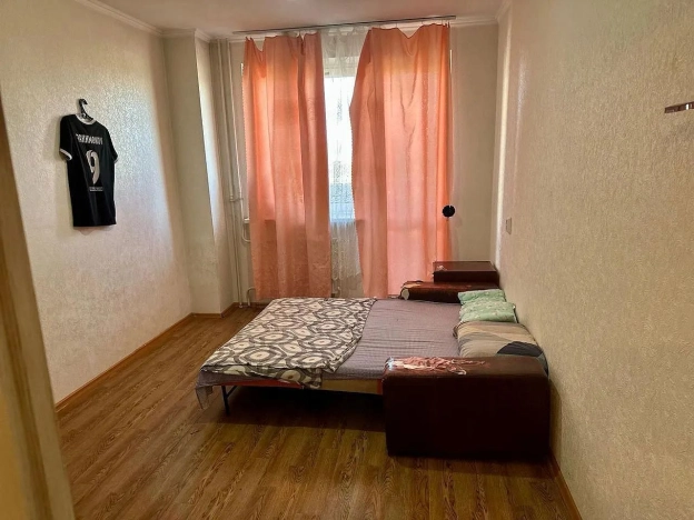 Купить двухкомнатную квартиру в Ростовской области. Вариант № 6811467, 12, площадь -  квм, цена 6300000 рублей