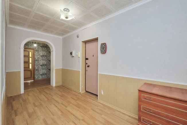 Купить многокомнатную квартиру на улице Молодёжная в Рязани. Вариант № 6842470, 13, площадь -  квм, цена 7570000 рублей